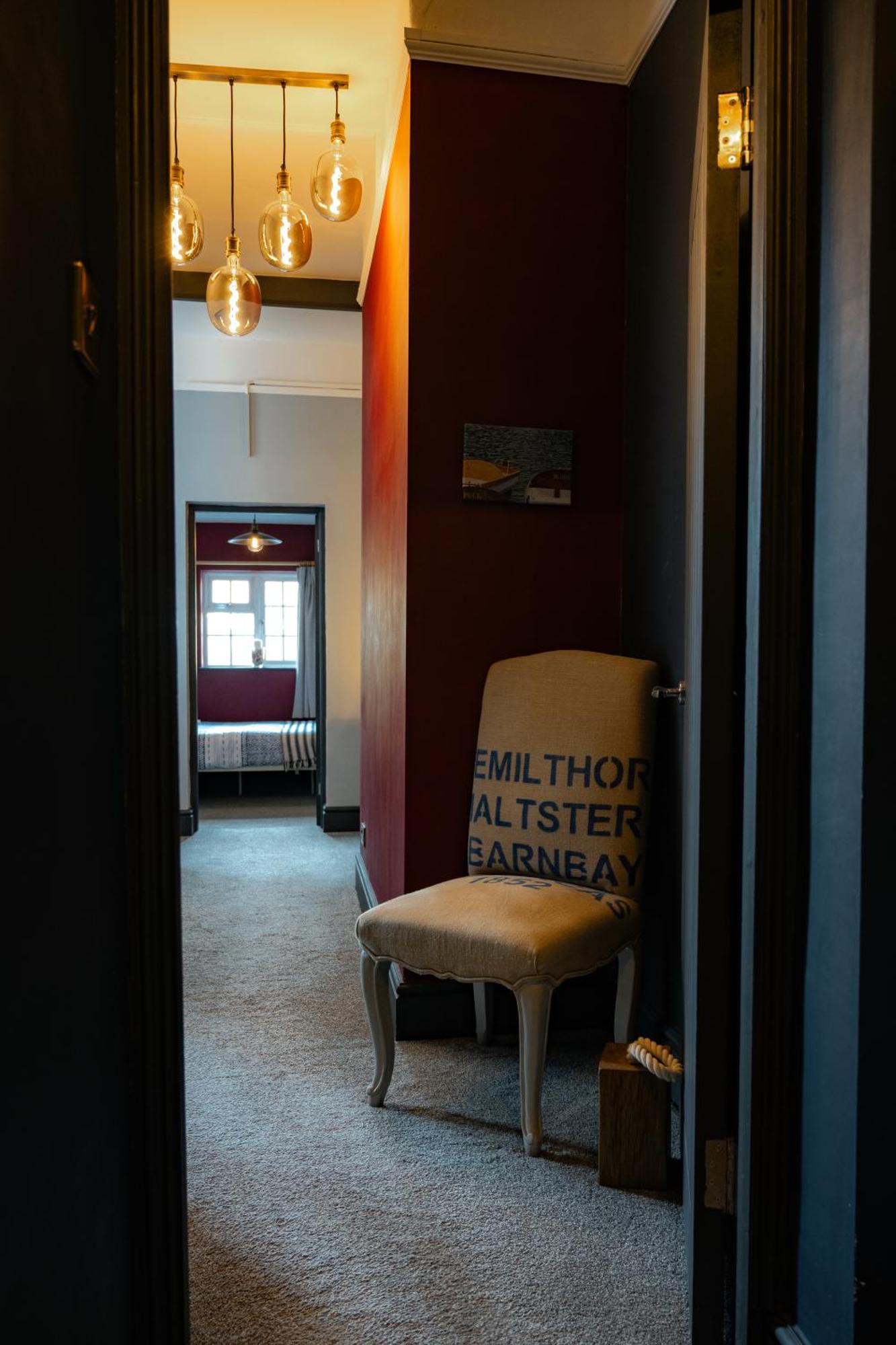 The Bolt Hole - Stratford Upon Avon - Central - Free Offstreet Parking - 2 Bed Luxury Apartment Exterior photo